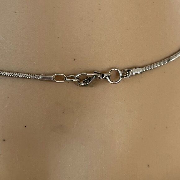 Vintage Owl Necklace 4.5 Inch Pendant 31 Inch Silver Tone Snake Chain - Picture 12 of 16